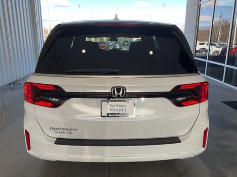 New 2026 Honda Odyssey EX-L image 24
