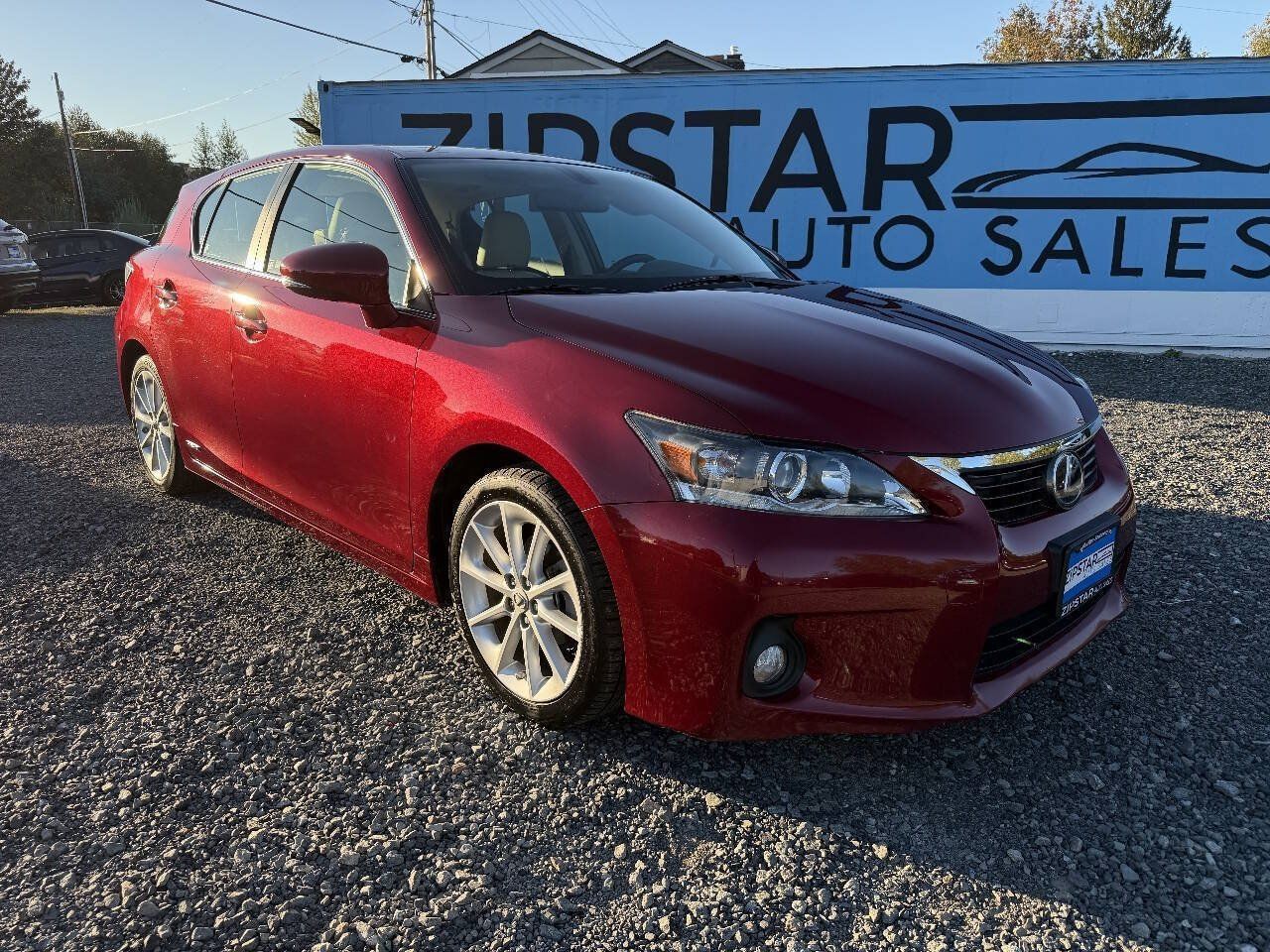 Used 2011 Lexus CT 200h Premium FWD image 1