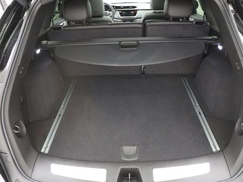 Used 2025 Cadillac XT5 Premium Luxury image 30