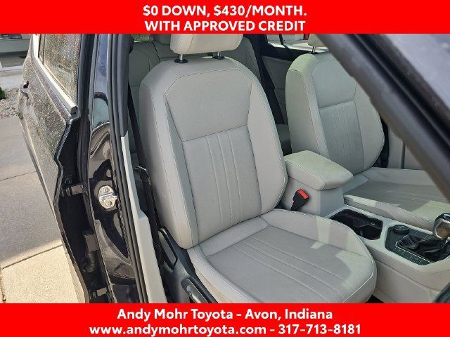Used 2022 Volkswagen Tiguan SE R-Line AWD/4WD image 33