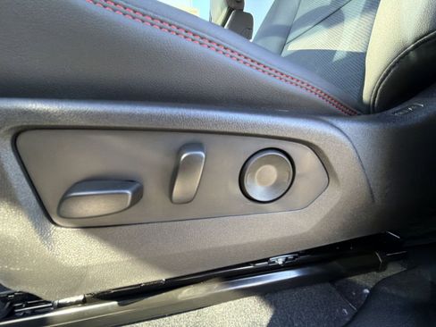 New 2026 Chevrolet Colorado Z71 w/ Technology Package image 14