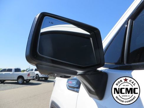 Used 2026 GMC Sierra 1500 AT4 AWD/4WD image 16