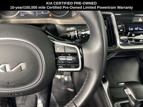 Used 2022 Kia Sorento S AWD/4WD image 12