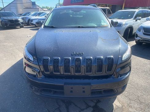 Used 2015 Jeep Cherokee Latitude w/ Comfort/Convenience Group AWD/4WD image 2