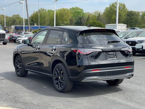 Certified 2024 Honda HR-V Sport image 15