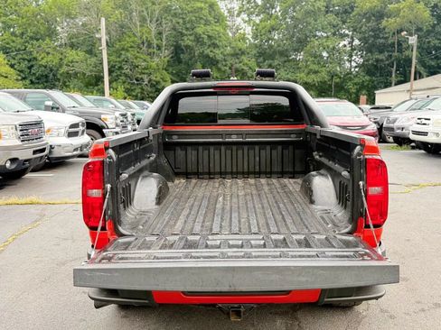 Used 2016 Chevrolet Colorado Z71 AWD/4WD image 5