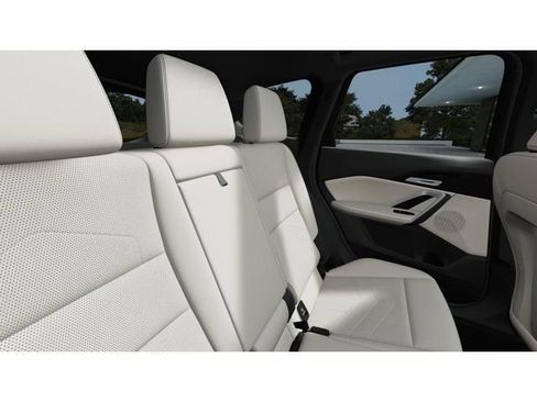 New 2026 BMW X1 xDrive28i w/ Technology Package AWD/4WD image 12