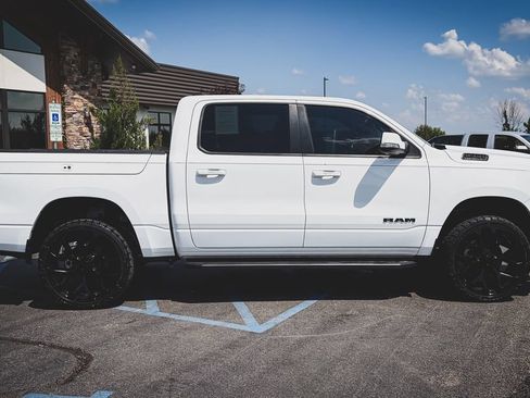 Used 2020 RAM 1500 Big Horn AWD/4WD image 14