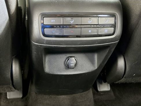 Used 2022 Hyundai Palisade SE AWD/4WD image 13
