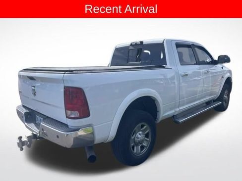 Used 2014 RAM 3500 SLT w/ Luxury Group AWD/4WD image 4