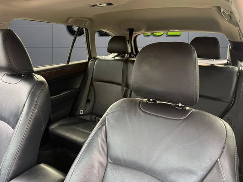 Used 2016 Subaru Outback 2.5i Limited AWD/4WD image 31