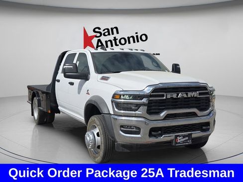 New 2026 RAM 5500 Tradesman w/ Chrome Appearance Group image 2