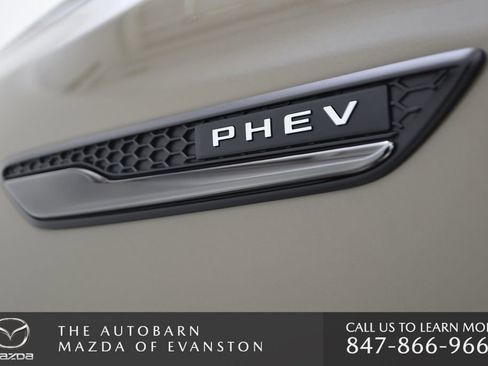 Certified 2025 MAZDA CX-70 Plug-In Hybrid w/ Premium Plus image 36