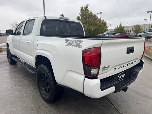 Used 2023 Toyota Tacoma SR AWD/4WD image 5