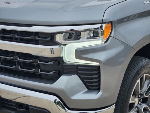 Certified 2023 Chevrolet Silverado 1500 LT AWD/4WD image 8