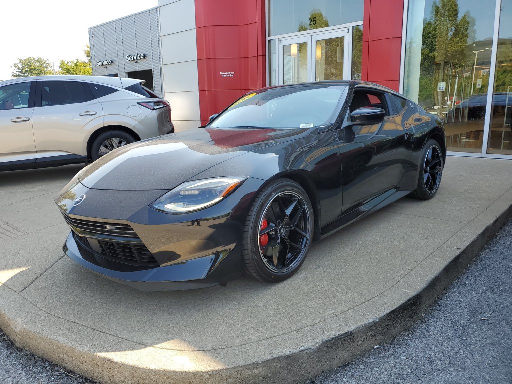 New 2027 Nissan Z Performance RWD image 2