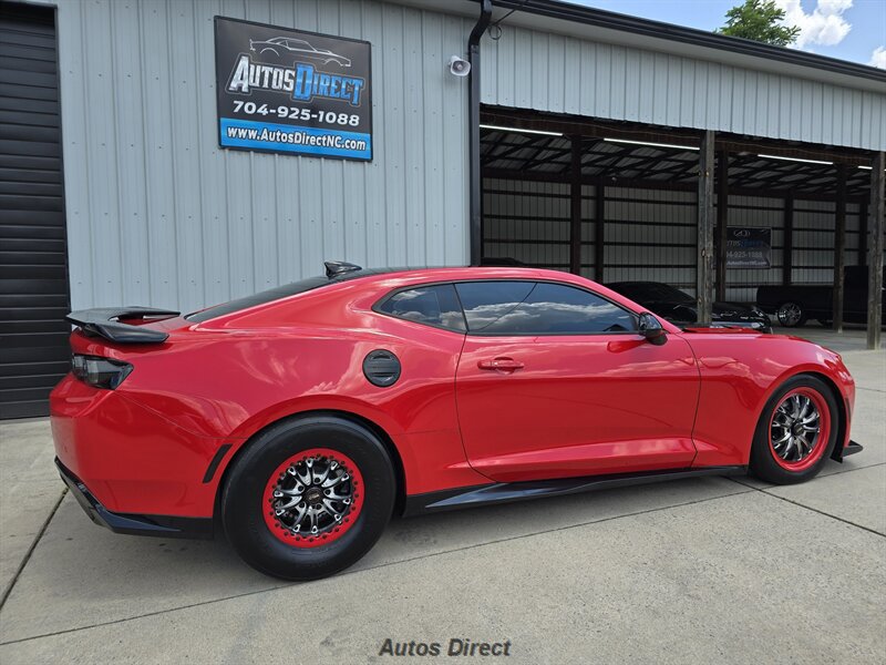 Used 2017 Chevrolet Camaro ZL1 RWD image 19