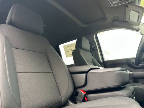 New 2026 GMC Sierra 3500 Pro w/ Convenience Package image 16