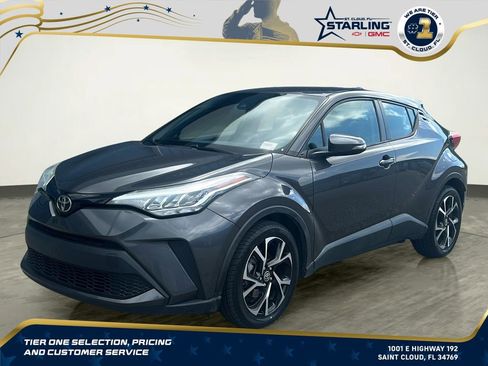 Used 2021 Toyota C-HR XLE FWD image 1