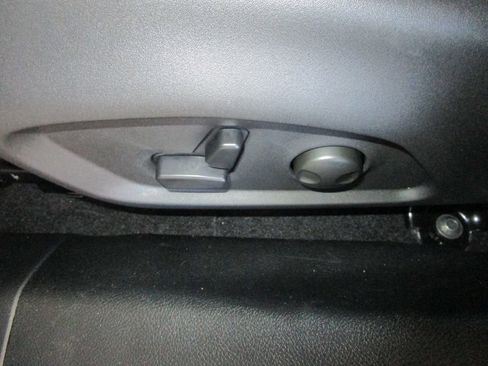 New 2026 Jeep Compass Latitude image 17