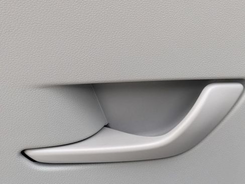 Used 2024 Hyundai Kona SEL AWD/4WD image 27