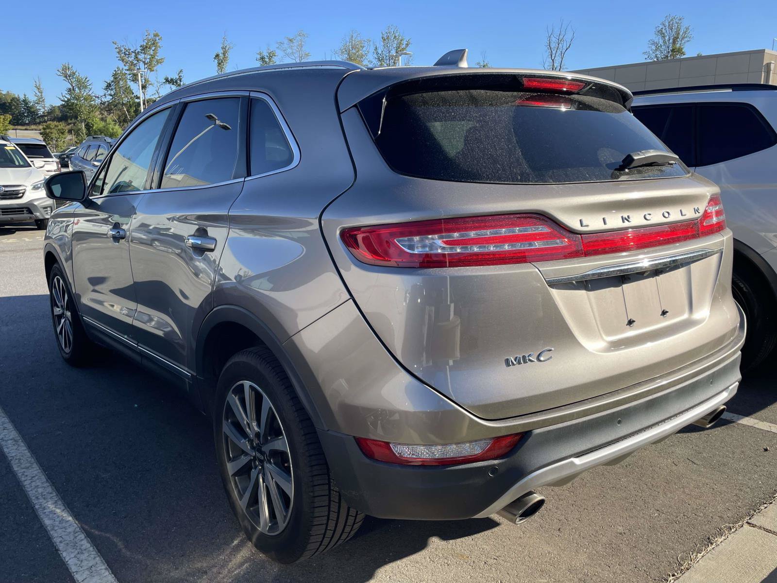 Used 2019 Lincoln MKC Reserve AWD/4WD image 3