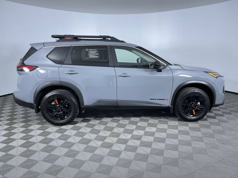 Used 2025 Nissan Rogue SV w/ Rock Creek Premium Package AWD/4WD image 10