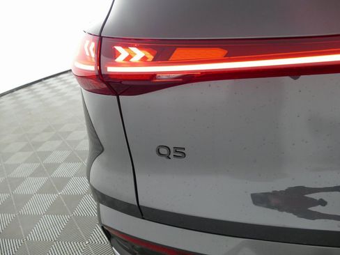 New 2025 Audi Q5 Prestige image 31