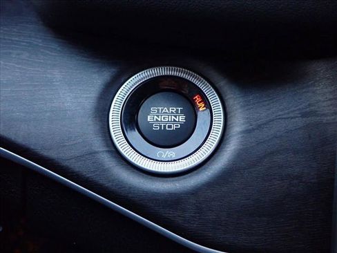 Used 2022 Jeep Grand Cherokee Limited 4xe image 24