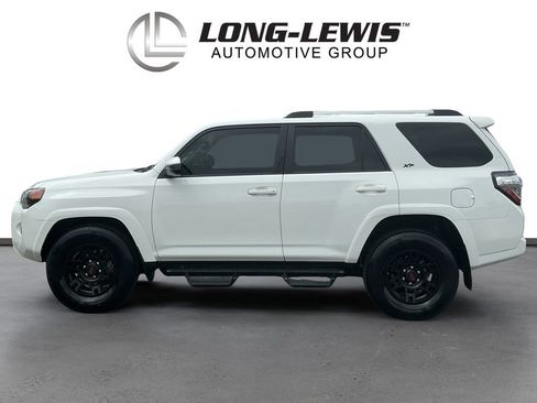 Used 2022 Toyota 4Runner SR5 RWD image 2