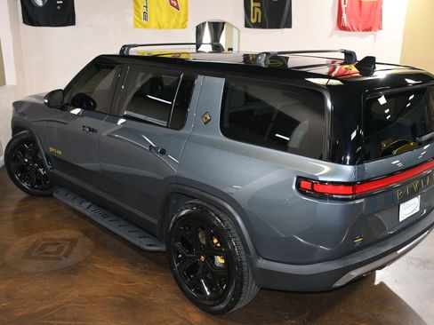 Used 2023 Rivian R1S Launch Edition AWD/4WD image 80