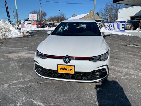 Used 2022 Volkswagen GTI S image 2