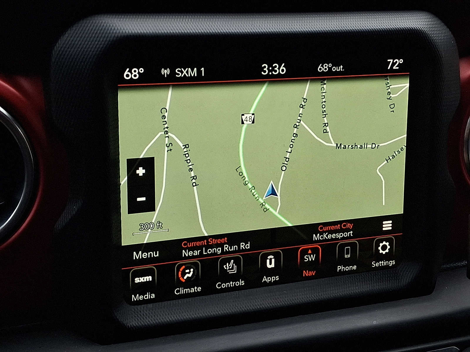 Used 2022 Jeep Wrangler Unlimited Rubicon w/ Cold Weather Group AWD/4WD image 16