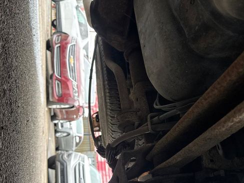 Used 2005 GMC Yukon SLT w/ SLT Preferred Equipment Group image 27