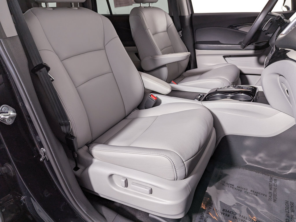 Used 2017 Honda Pilot Touring image 22