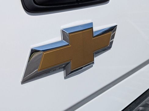 Used 2017 Chevrolet Silverado 1500 LTZ w/ High Desert Package AWD/4WD image 27