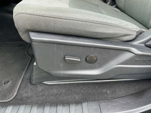 Used 2023 Ford F150 XLT w/ XTR Package image 19