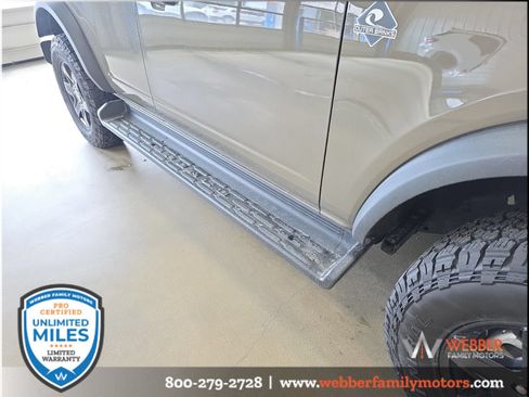 Used 2025 Ford Bronco Outer Banks AWD/4WD image 5