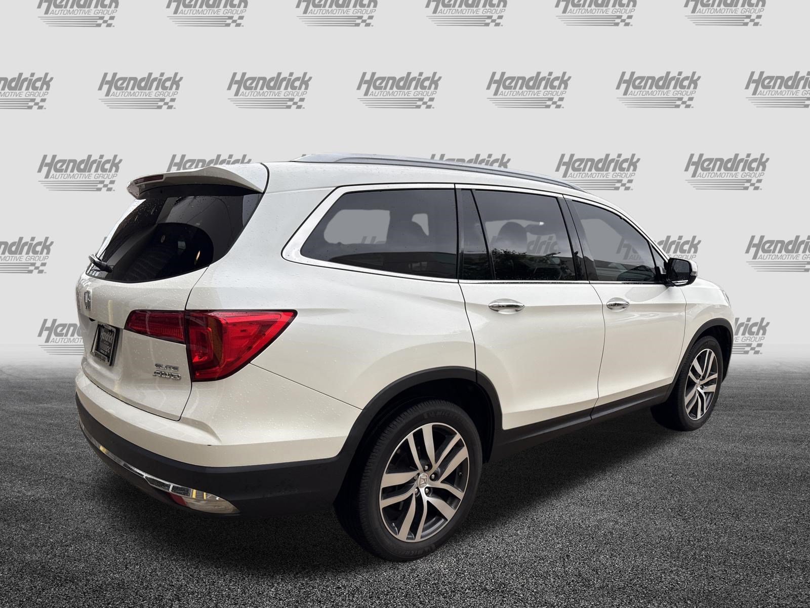 Used 2017 Honda Pilot Elite image 10