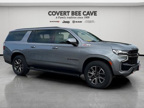 Used 2022 Chevrolet Suburban Z71 image 1
