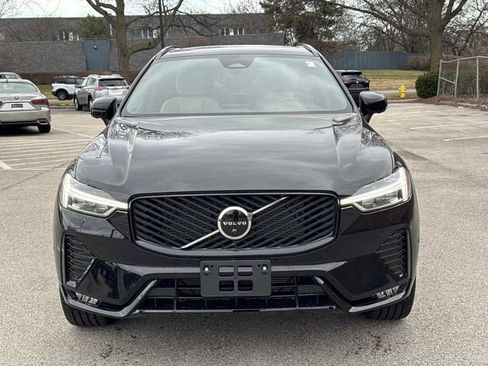 Used 2026 Volvo XC60 B5 Plus w/ Climate Package AWD/4WD image 2