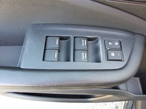 Used 2017 Honda Pilot EX-L image 18