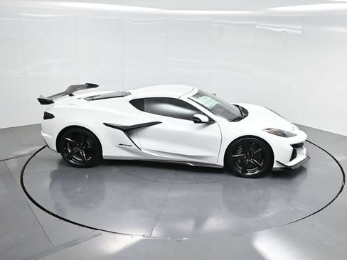 New 2025 Chevrolet Corvette Z06 w/ Z07 Performance Package RWD image 43