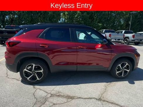 Used 2023 Chevrolet TrailBlazer RS AWD/4WD image 9