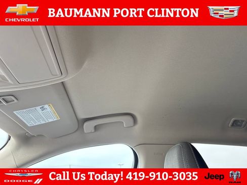Used 2020 Ford Escape SE FWD image 21