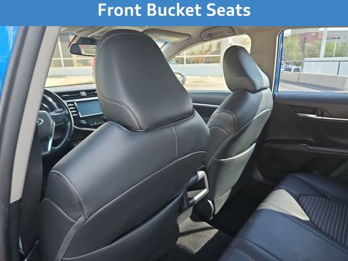 Used 2019 Toyota Camry SE image 18