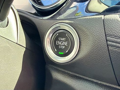 Used 2020 Buick Encore GX Select w/ Sport Touring Package FWD image 9