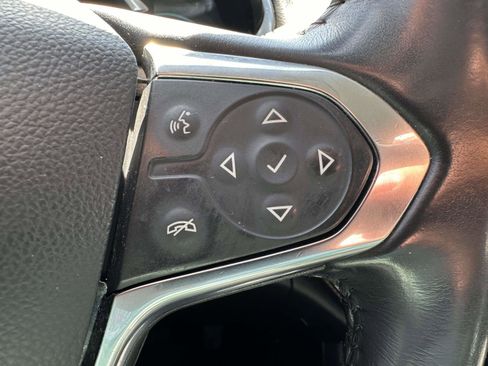Used 2018 Chevrolet Traverse LT AWD/4WD image 18