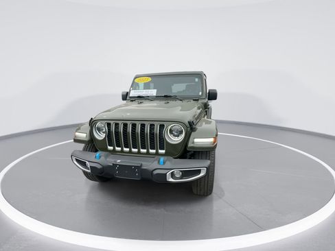 Used 2023 Jeep Wrangler Unlimited Sahara w/ Cold Weather Group image 3