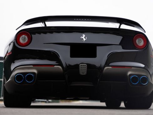 Used 2014 Ferrari F12 Berlinetta image 48